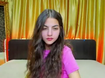 milana_crystal_ Image 13