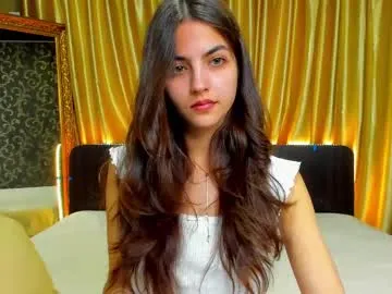 milana_crystal_ Image 7