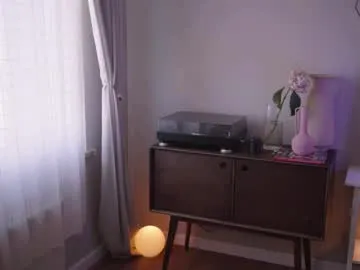 mileeena Image 11