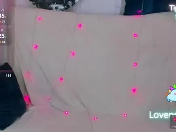 Liv – webcam model profile photo Image 3