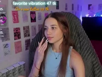 shreya_0 – webcam model profile photo Image 7