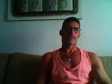 brownboy6999 – webcam model profile photo Image 17