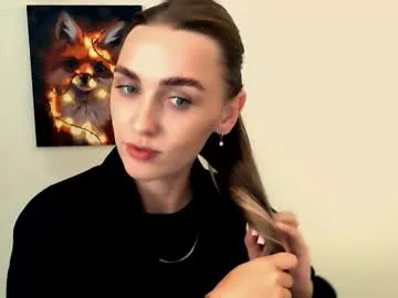 EmiliaWalker – webcam model profile photo Image 13