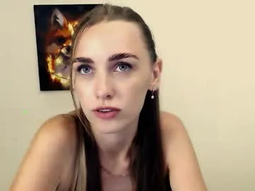 EmiliaWalker – webcam model profile photo Image 3