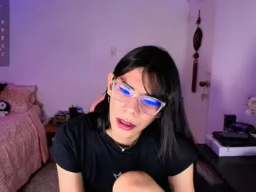 the_right_girl – webcam model profile photo Image 3