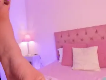 klikerstokens – webcam model profile photo Image 13