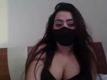 AlexiaBanner – webcam model profile photo Image 5