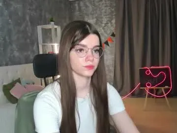 CristinaRous – webcam model profile photo Image 1