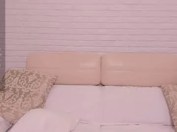 milla_milla – webcam model profile photo Image 7