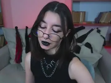 AlexisWilliams – webcam model profile photo Image 14