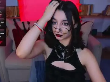 AlexisWilliams – webcam model profile photo Image 19