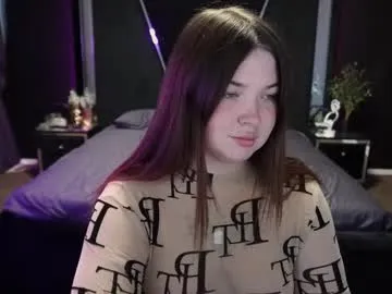 emily_huddson_ cam session Image 17