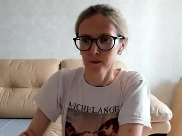 cori_paige – webcam model profile photo Image 2