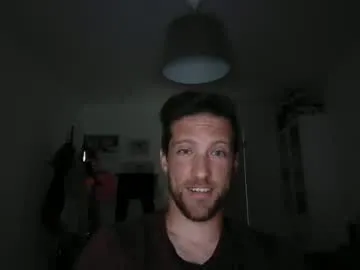 tvycas7 – webcam model profile photo Image 3