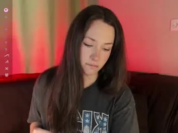 HeleneRossy – webcam model profile photo Image 15