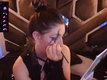 JoRed – webcam model profile photo Image 11