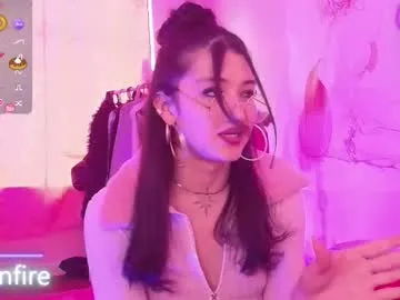 iamsomeone1234 – webcam model profile photo Image 2