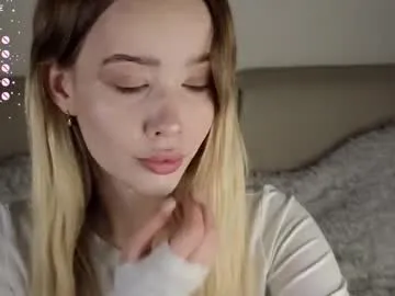 mother__of__dragons – webcam model profile photo