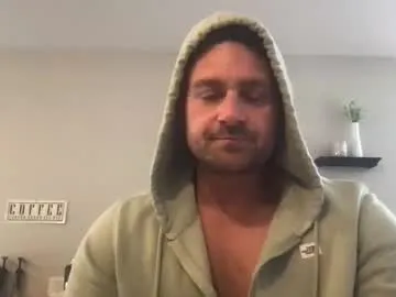 EmiliaWalker – webcam model profile photo Image 4