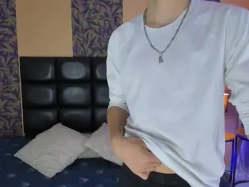 AriaDevin – webcam model profile photo Image 5