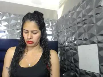 CristalMatthews – webcam model profile photo Image 19