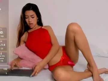 nany_model25 Image 5