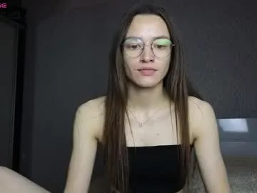 NathalieWalton – webcam model profile photo Image 4