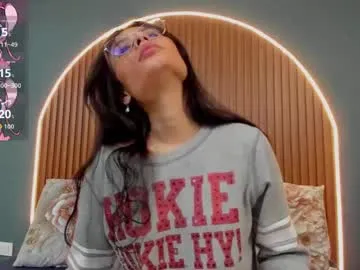 beaute_fatale – webcam model profile photo Image 16