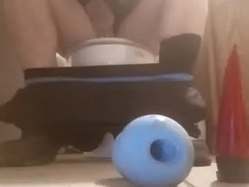 needthegreen2017 – webcam model profile photo