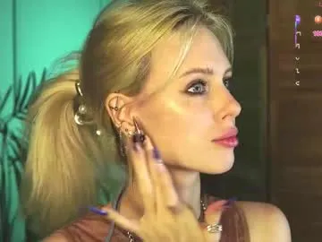 julesxdann – webcam model profile photo Image 7