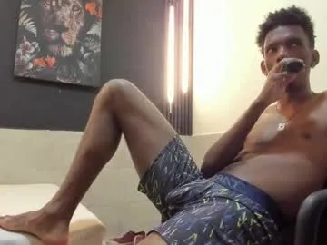 daani_hott – webcam model profile photo Image 10