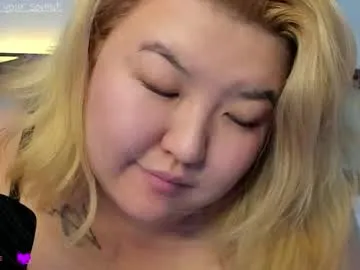 NiaSalvatore – webcam model profile photo Image 15