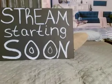 sofiakhanxo – webcam model profile photo Image 4