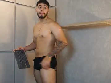 AnaBail – webcam model profile photo Image 2