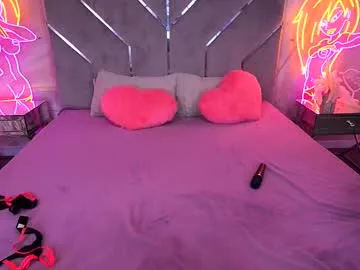 puneripiya – webcam model profile photo Image 6