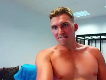 EmilyHart – webcam model profile photo Image 6