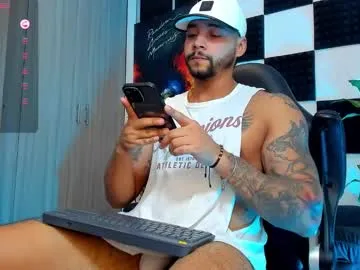 iamsomeone1234 – webcam model profile photo Image 6