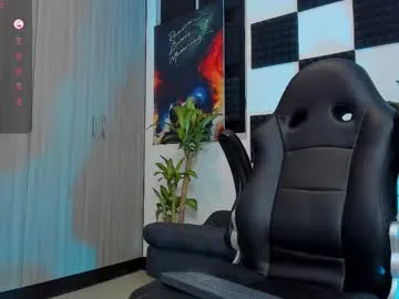 iamsomeone1234 – webcam model profile photo Image 9