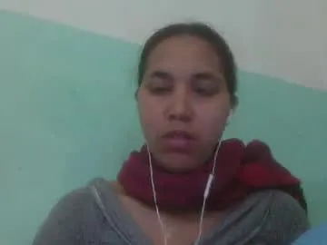 kisspriya – webcam model profile photo Image 2