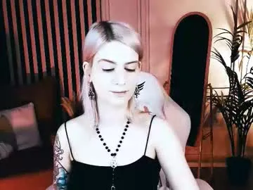 pureannuals – webcam model profile photo Image 12