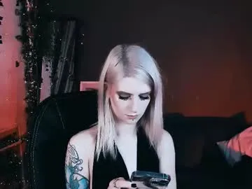 pureannuals – webcam model profile photo Image 16