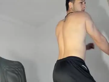 sofiakhanxo – webcam model profile photo Image 12