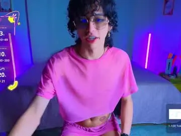 KamillaRey – webcam model profile photo Image 2