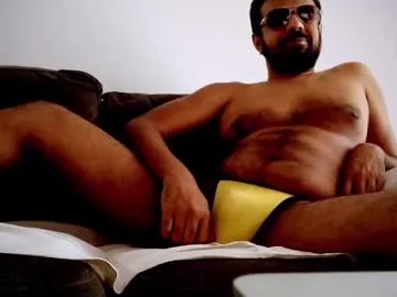 iamsomeone1234 – webcam model profile photo Image 10