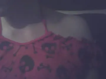 pureannuals – webcam model profile photo Image 3