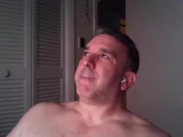 EmiliaWalker – webcam model profile photo Image 16