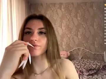 iamsomeone1234 – webcam model profile photo Image 17