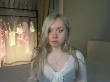 tvycas7 – webcam model profile photo Image 11