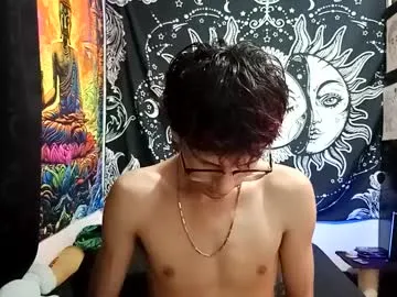 EmiliaWalker cam session Image 4