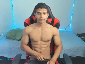 xzaramx – webcam model profile photo Image 6